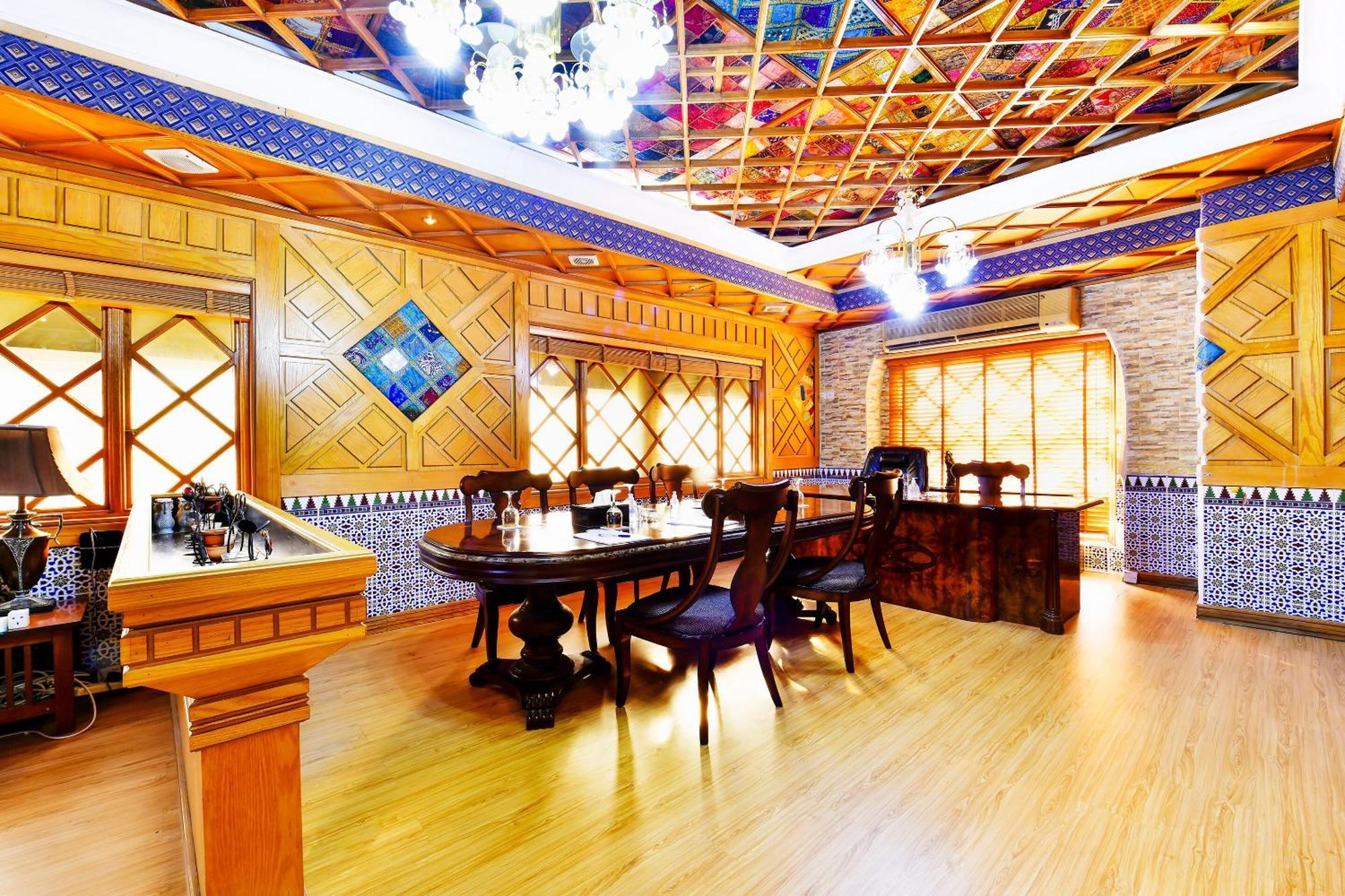 מנאמה Capital O 125 Moon Plaza Hotel מראה חיצוני תמונה