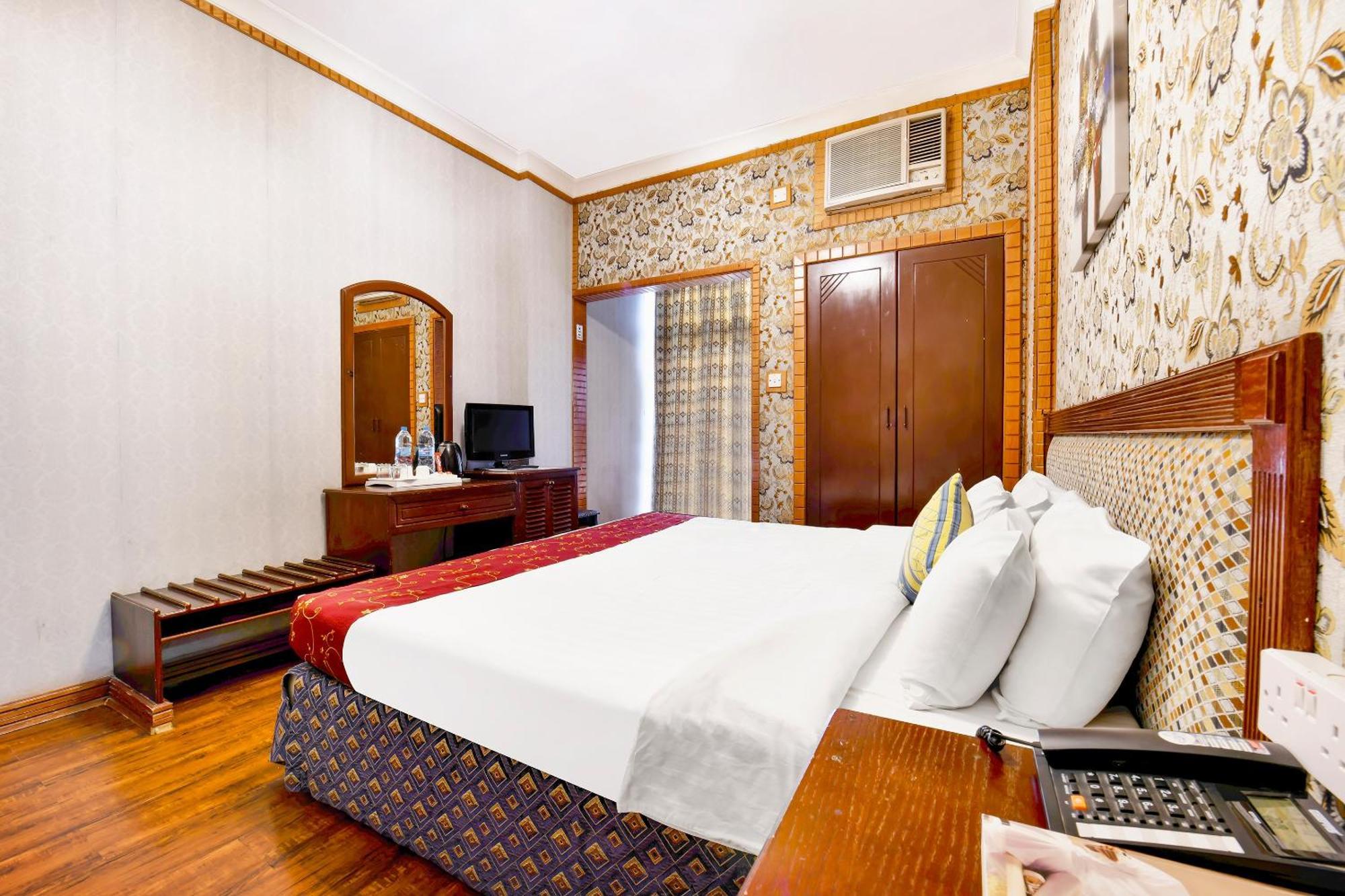 מנאמה Capital O 125 Moon Plaza Hotel מראה חיצוני תמונה