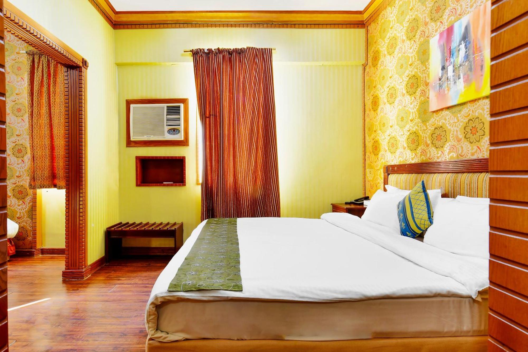 מנאמה Capital O 125 Moon Plaza Hotel מראה חיצוני תמונה