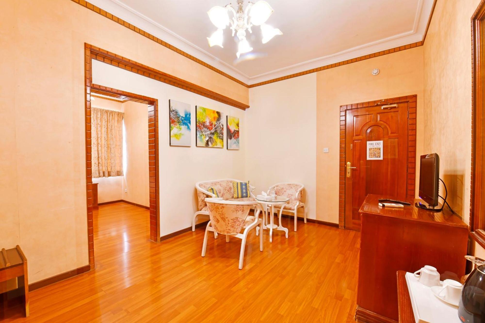 מנאמה Capital O 125 Moon Plaza Hotel מראה חיצוני תמונה