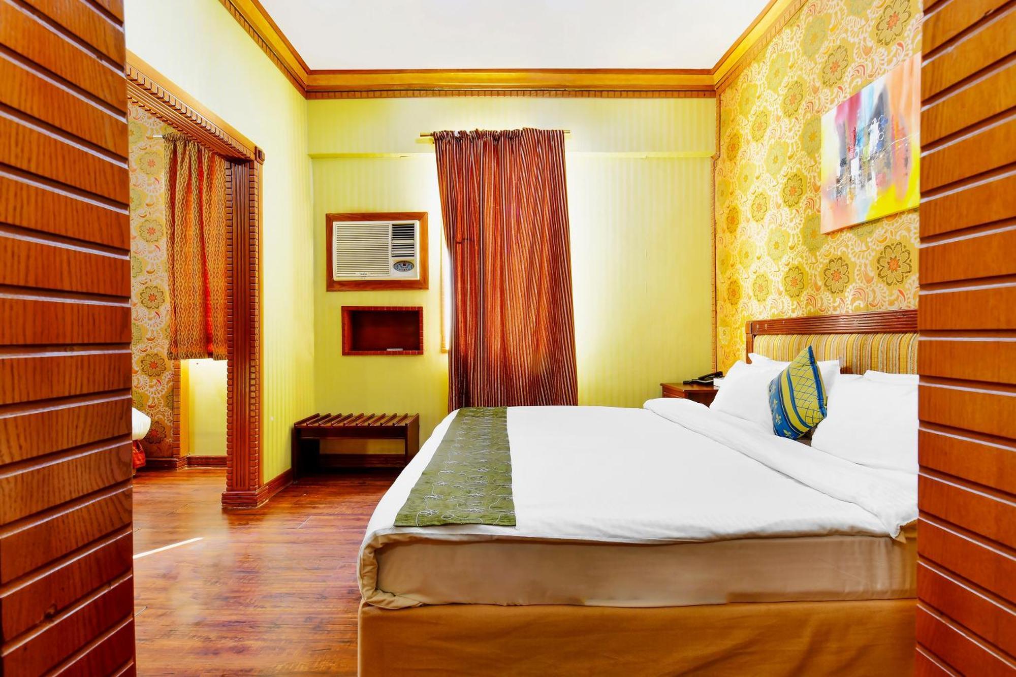 מנאמה Capital O 125 Moon Plaza Hotel מראה חיצוני תמונה