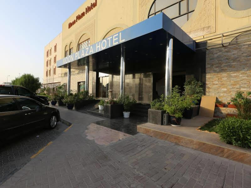 מנאמה Capital O 125 Moon Plaza Hotel מראה חיצוני תמונה